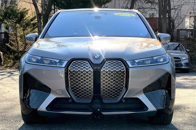 Used 2023 BMW iX Base with VIN WB523CF08PCM23485 for sale in Alexandria, VA