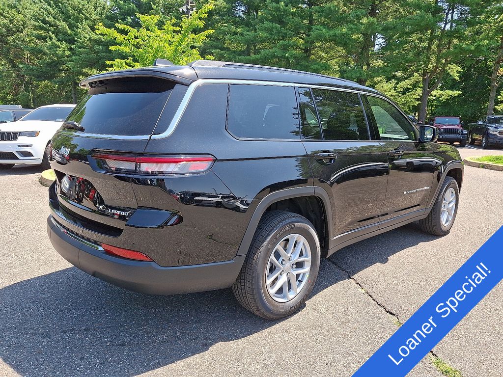 2025 Jeep Grand Cherokee Laredo X photo 4