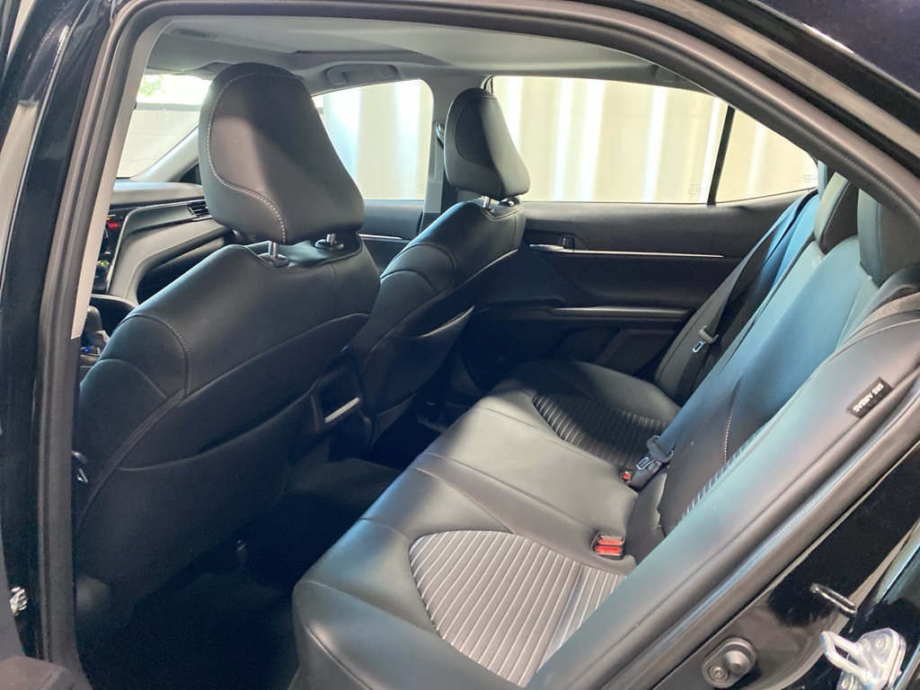 2023 Toyota Camry SE photo 9