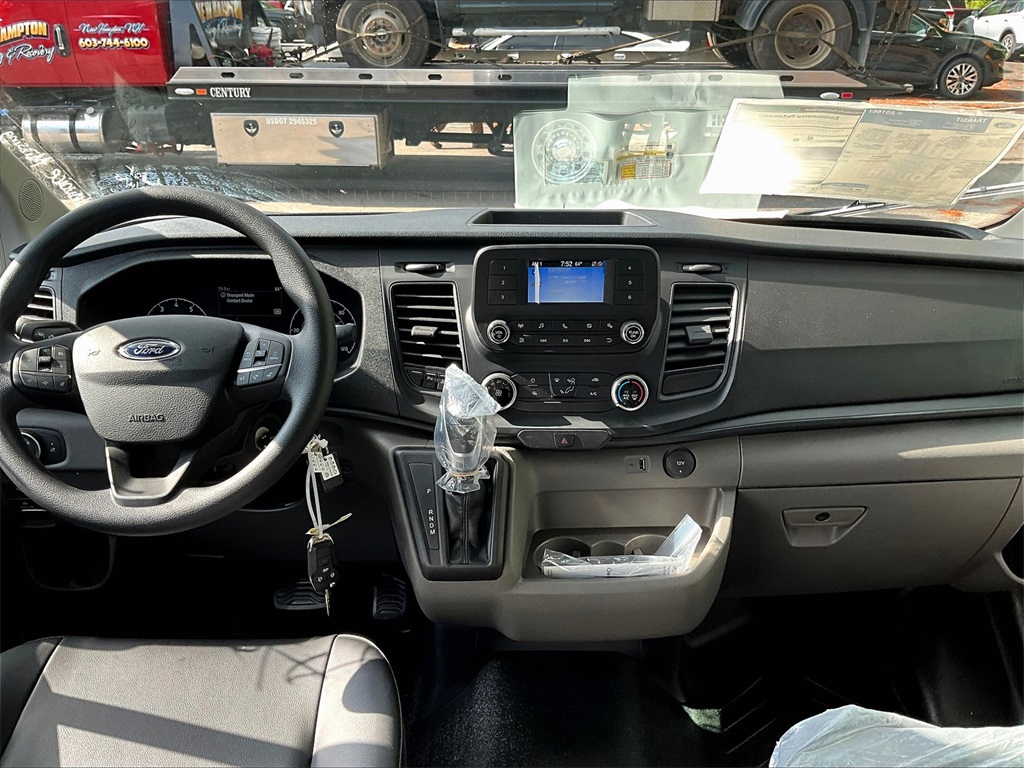 2025 Ford Transit photo 7