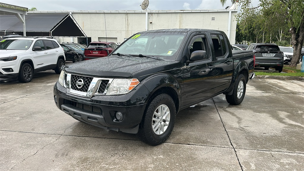 2019 Nissan Frontier SV photo 3