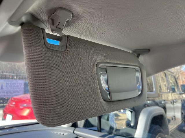 2022 Subaru Outback Premium photo 27