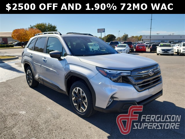 2025 Subaru Forester Premium's photo