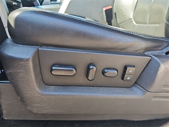 2014 Ford F-150 FX4 photo 3