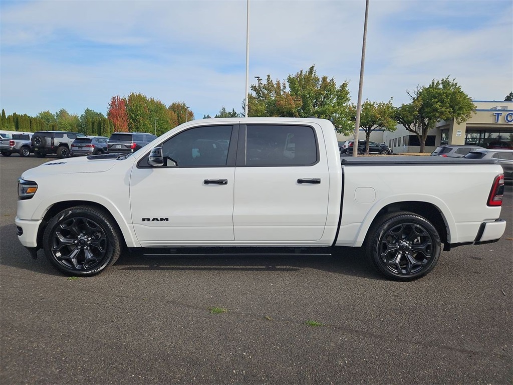 2023 Ram 1500 Limited photo 2