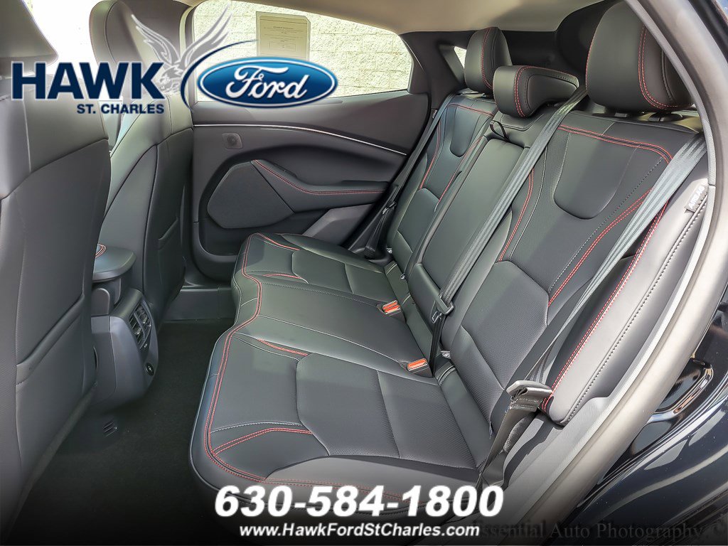 2025 FORD MUSTANG MACH-E - Image 9