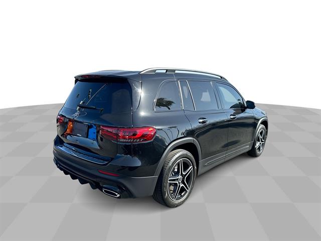 2023 Mercedes Benz GLB 250 photo 8
