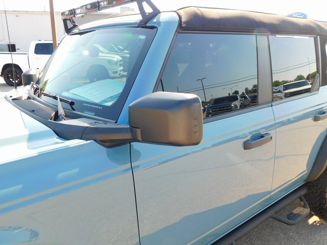 2023 Ford Bronco Base photo 11