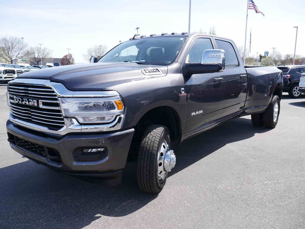 2024 Ram 3500 Laramie photo 3