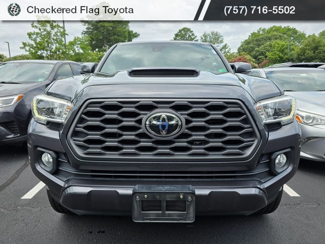 2020 Toyota Tacoma TRD Sport V6 photo 2