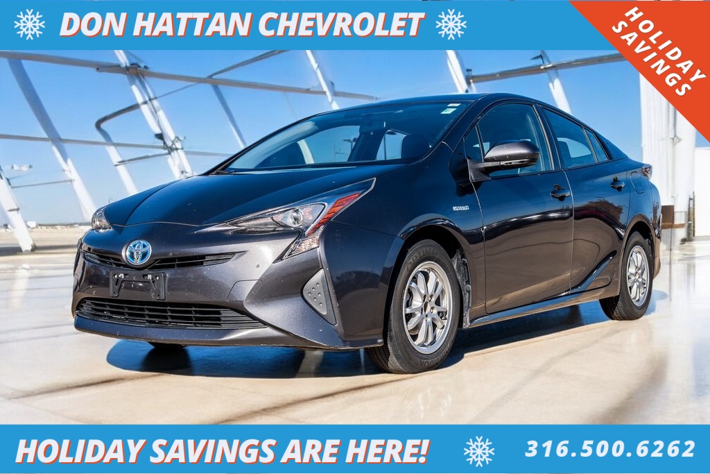 2016 Toyota Prius Two's photo