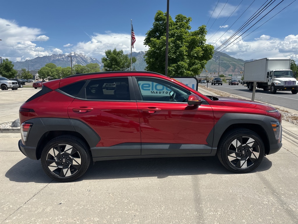 2024 Hyundai Kona SEL photo 2