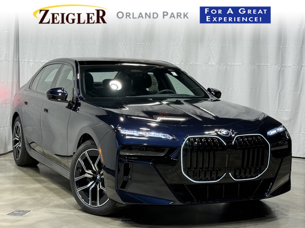 2026 BMW 7 Series 760's photo