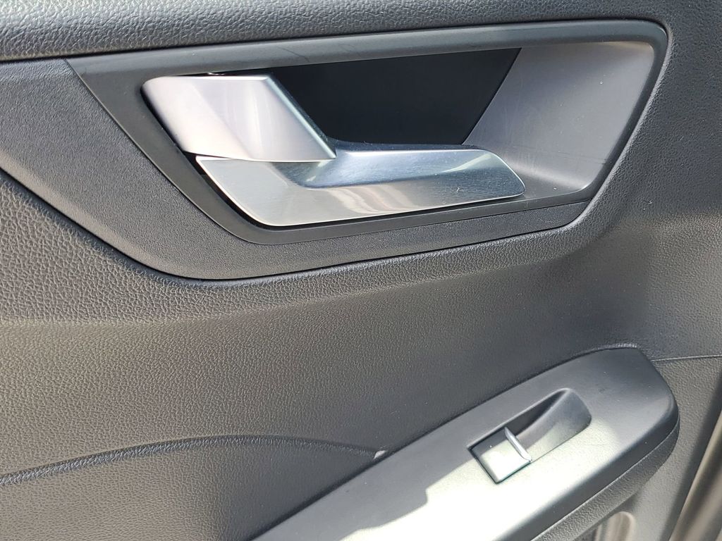 2023 Ford Escape photo 42