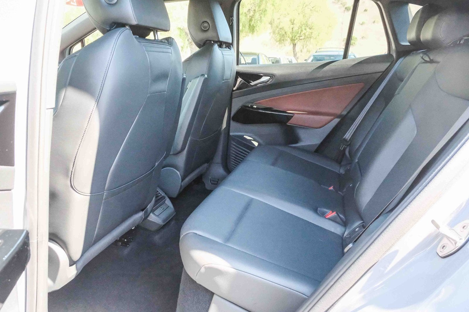 2022 Volkswagen ID.4 Pro S photo 17