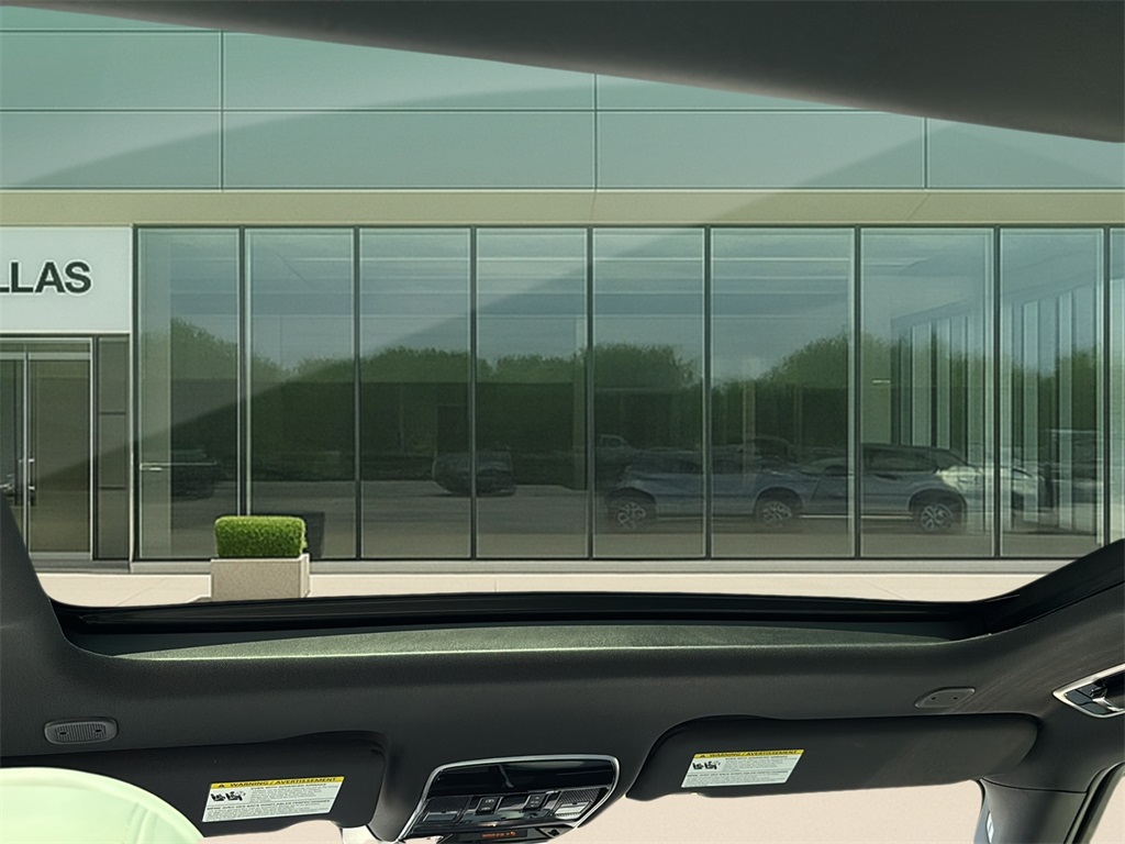 2025 Land Rover Range Rover Sport SE photo 23
