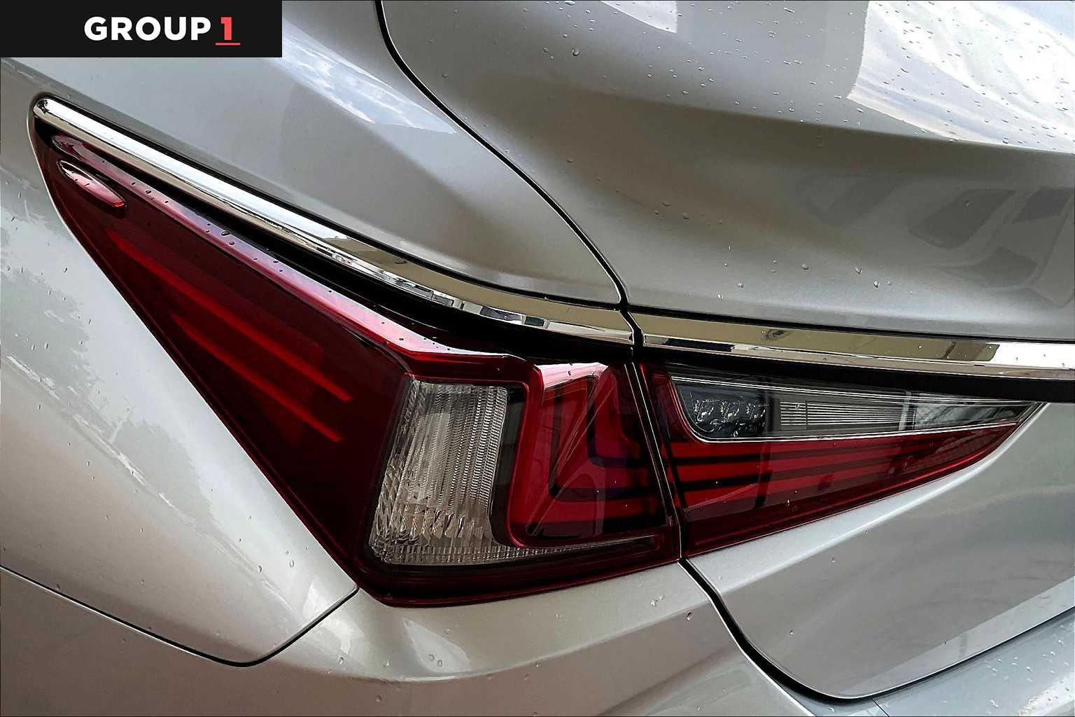2022 Lexus ES 350 photo 26