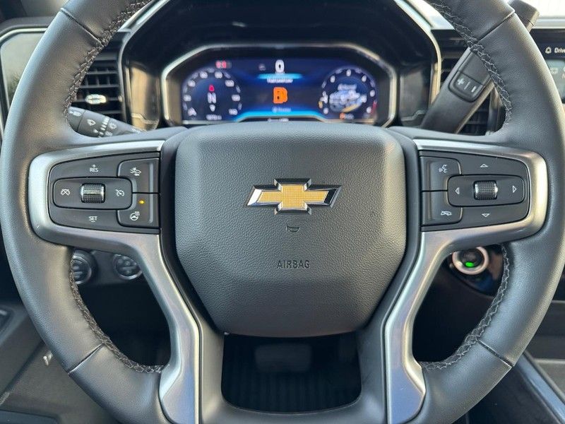 2024 Chevrolet Silverado 2500HD LTZ photo 18