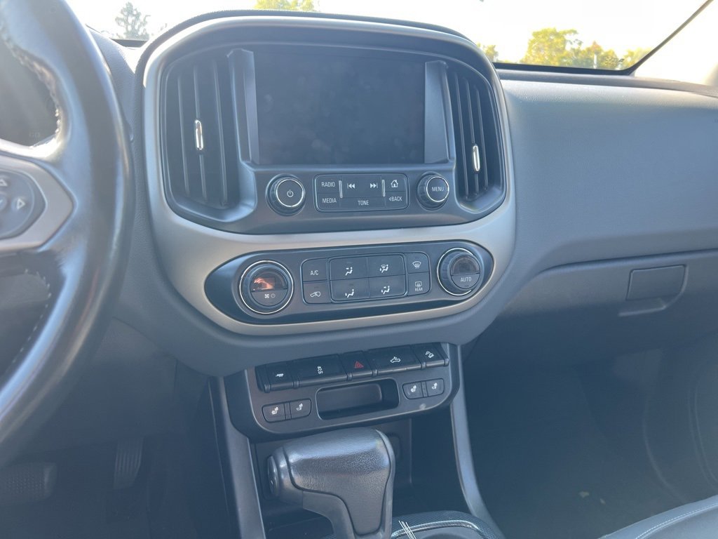 2016 Chevrolet Colorado Z71 photo 13