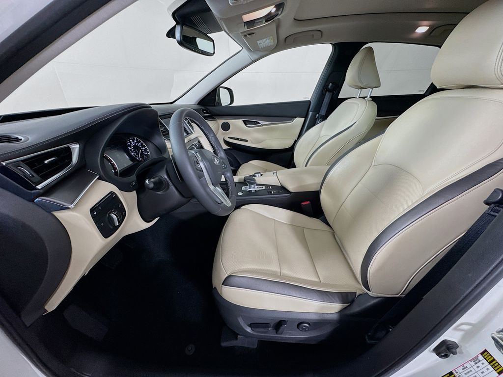 2022 Infiniti QX50 Luxe photo 20