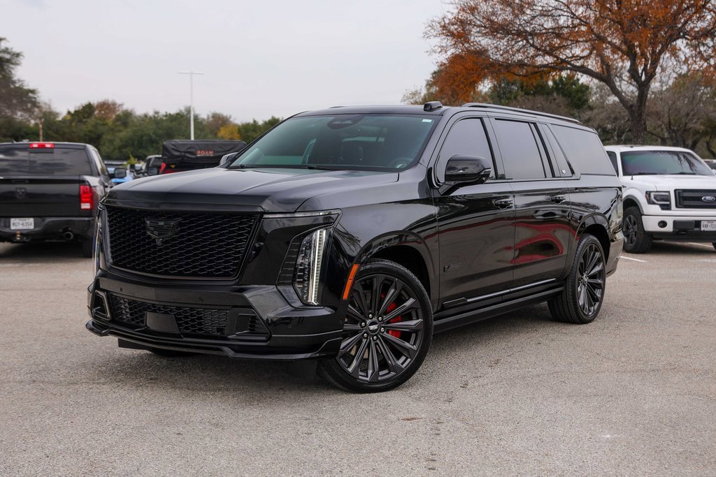 2025 Cadillac Escalade ESV V-Series's photo