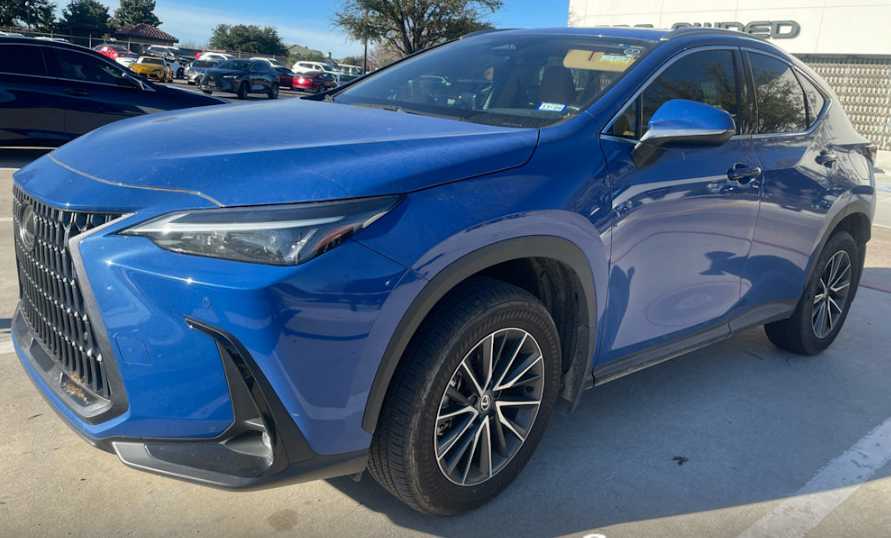 2025 Lexus NX 250's photo