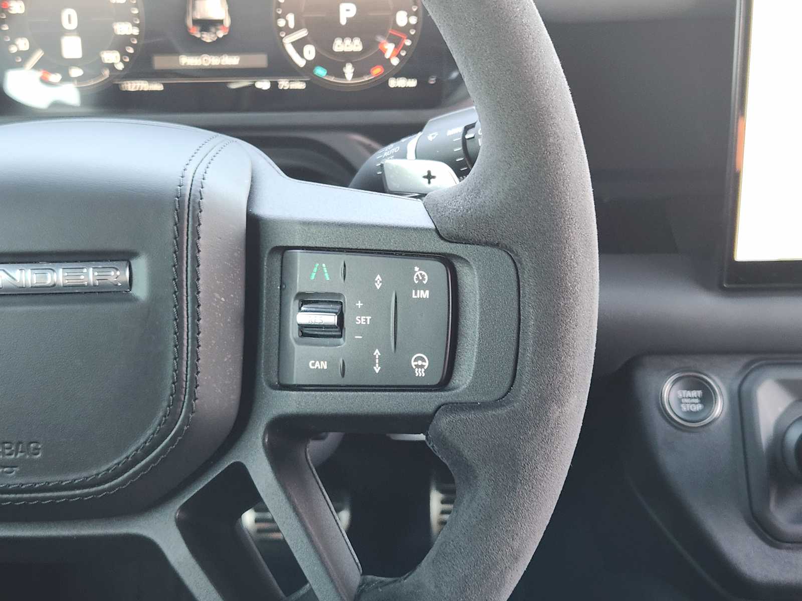 2024 Land Rover Defender Carpathian Edition photo 30