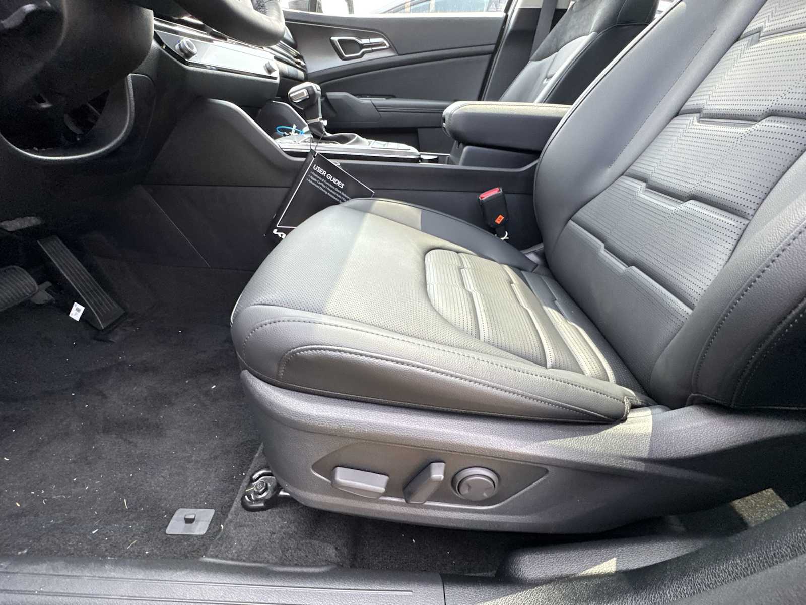 2026 Kia Sportage photo 4