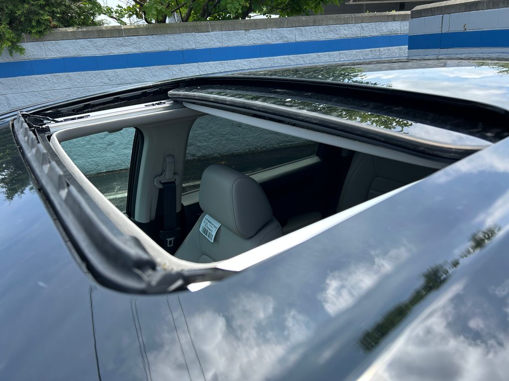 2026 Honda CR-V EX-L photo 8