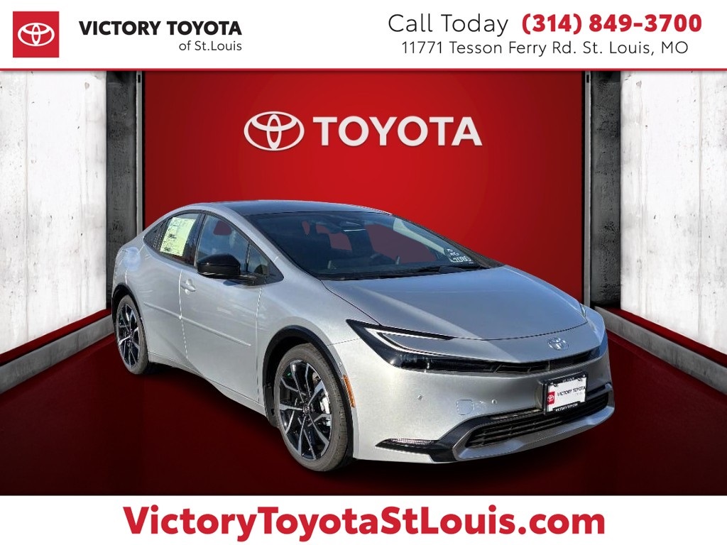 2026 Toyota Prius XSE Premium's photo