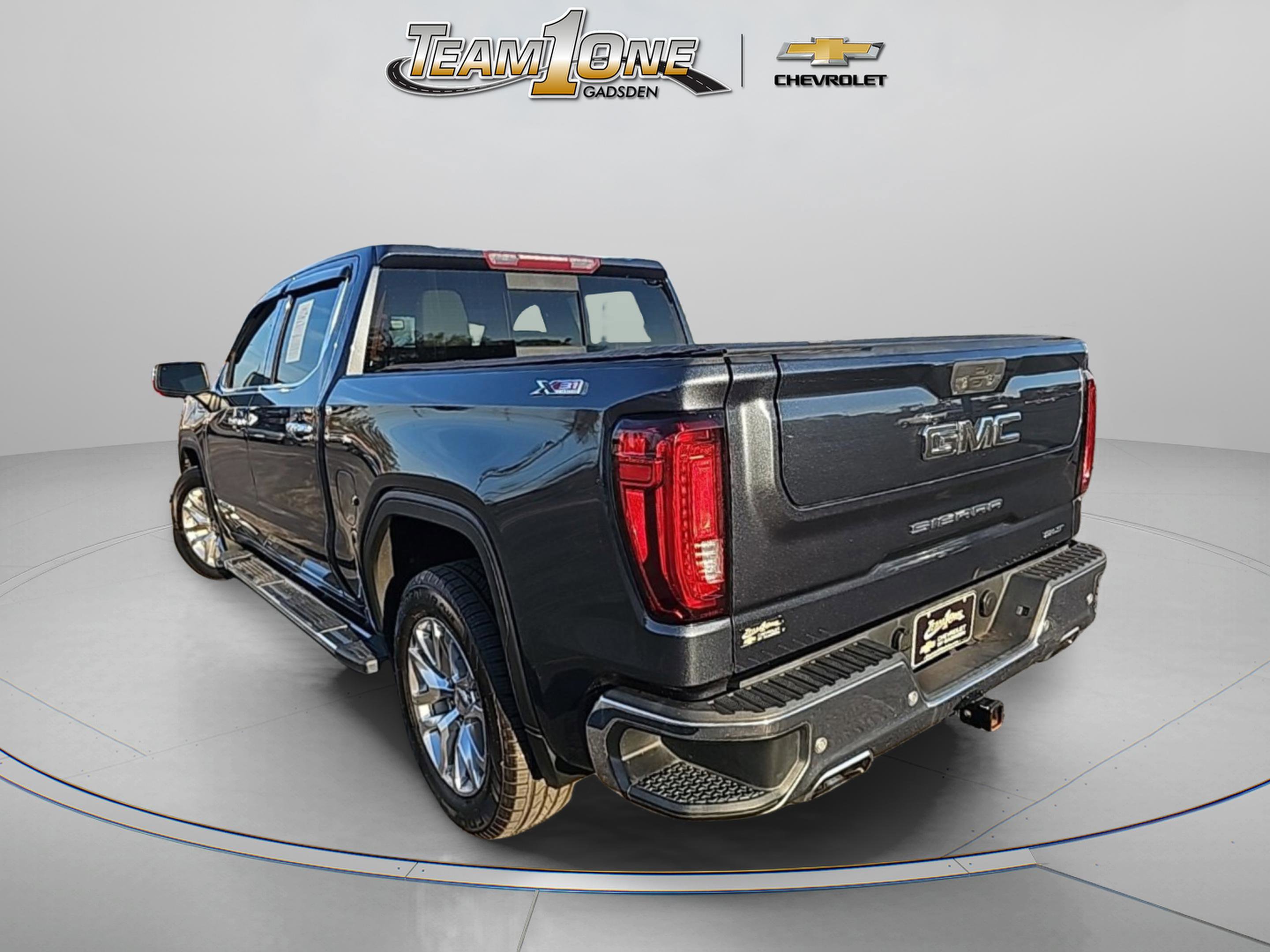 2021 Gmc Sierra 1500 SLT photo 3