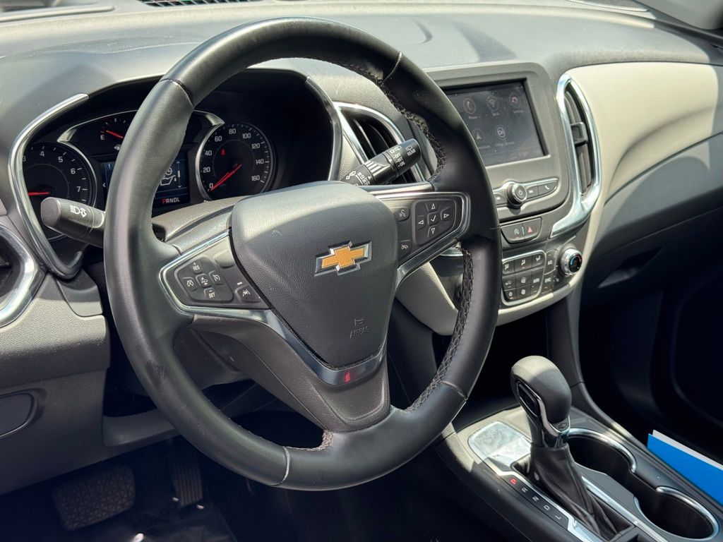 2024 Chevrolet Equinox LT photo 16