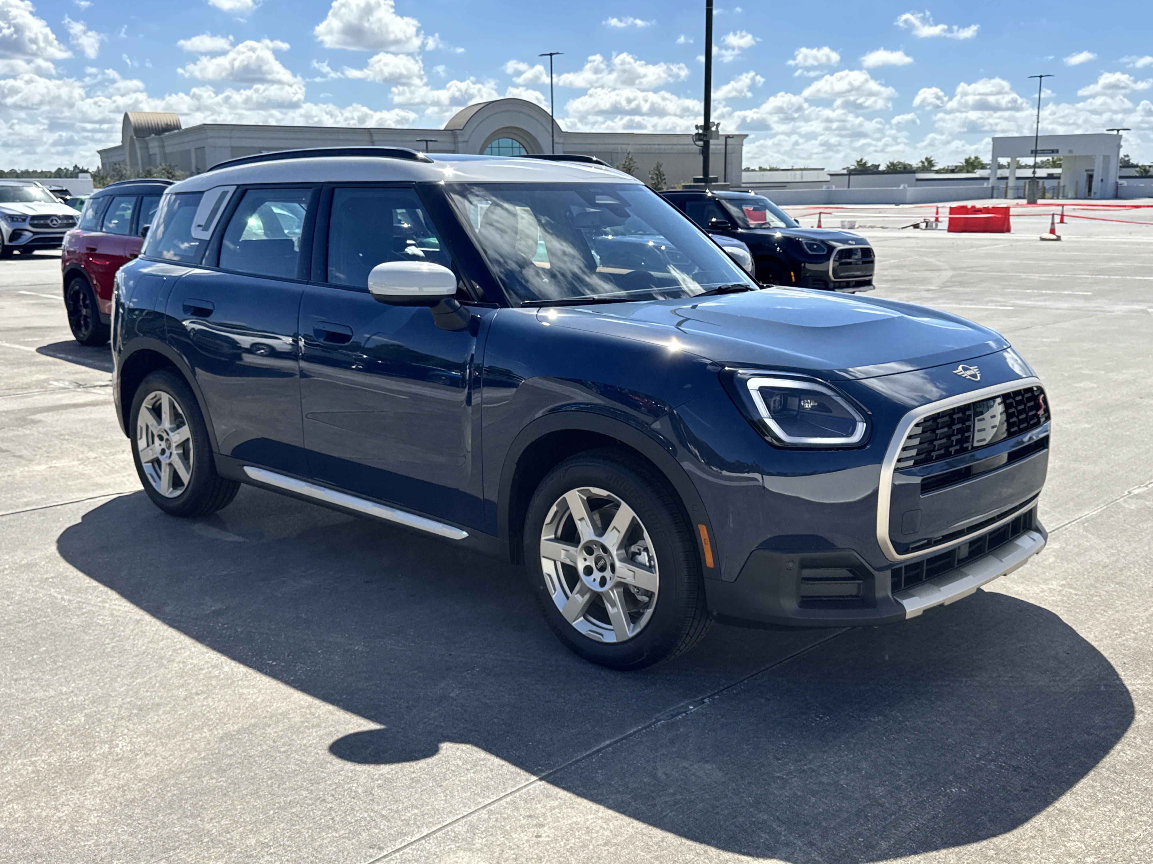 2026 MINI Countryman S's photo