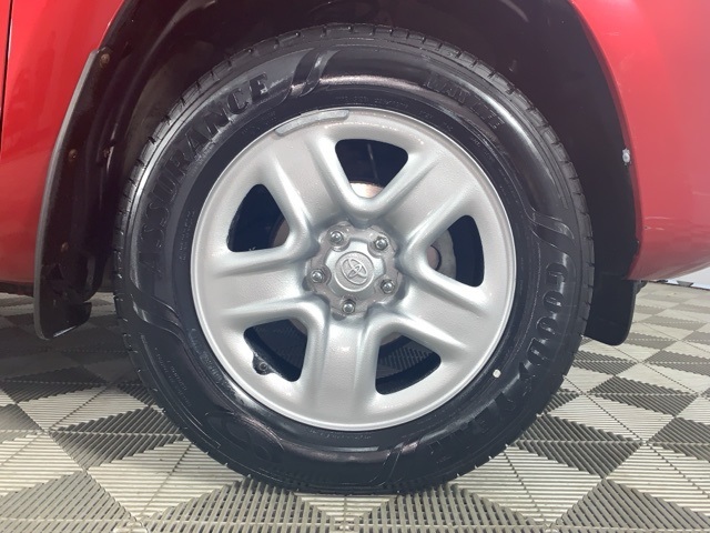 2011 Toyota RAV4 Base photo 9