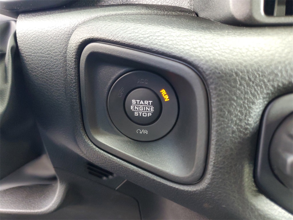 2025 Jeep Gladiator Sport photo 19