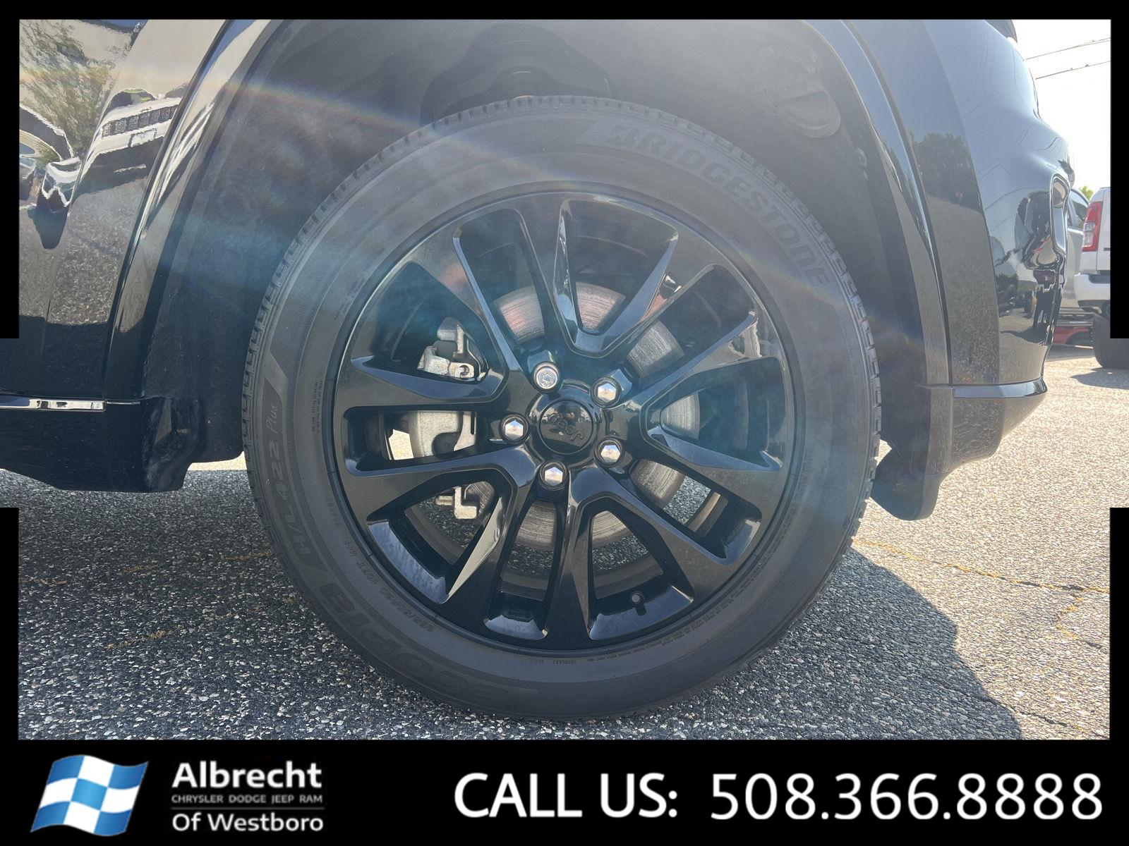 2022 Jeep Grand Cherokee Laredo X SE Altitude photo 31