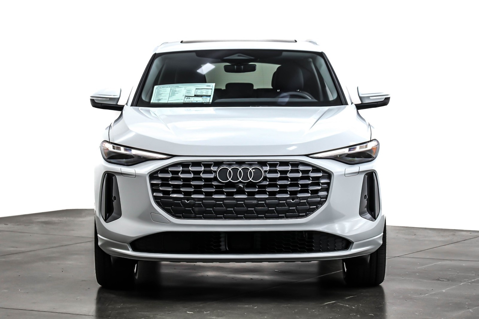 2025 Audi Q5 Premium Plus TFSI photo 2