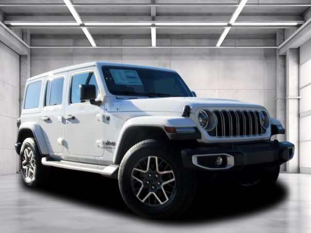 2026 Jeep Wrangler 4-Door Sahara's photo