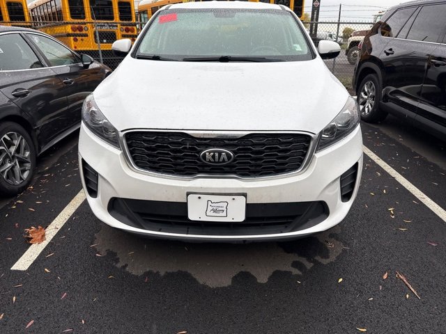 2019 Kia Sorento LX photo 2