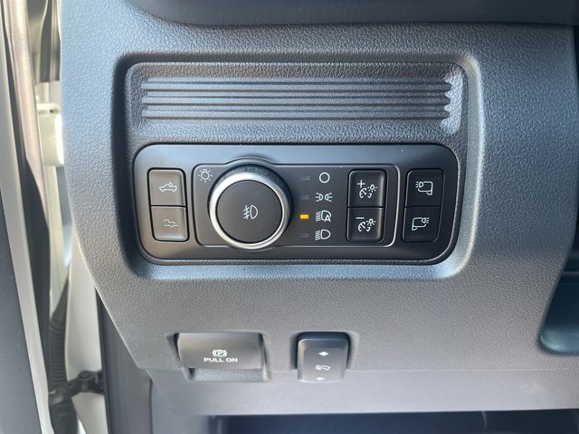 2025 Ford F-350 photo 25