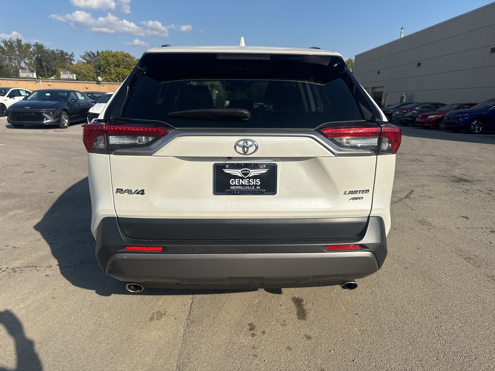 2020 Toyota RAV4 Limited photo 3