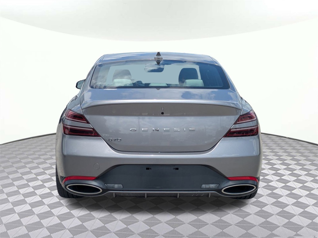 2025 Genesis G70 2.5T photo 4