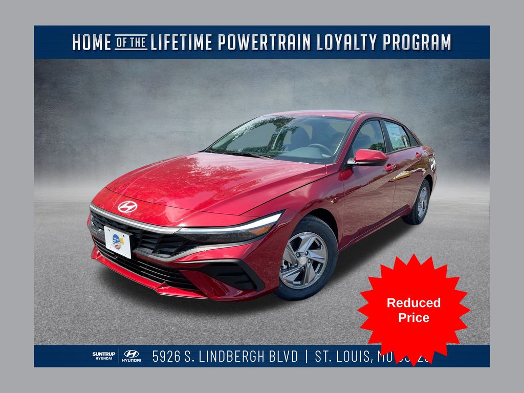 2025 Hyundai Elantra SE