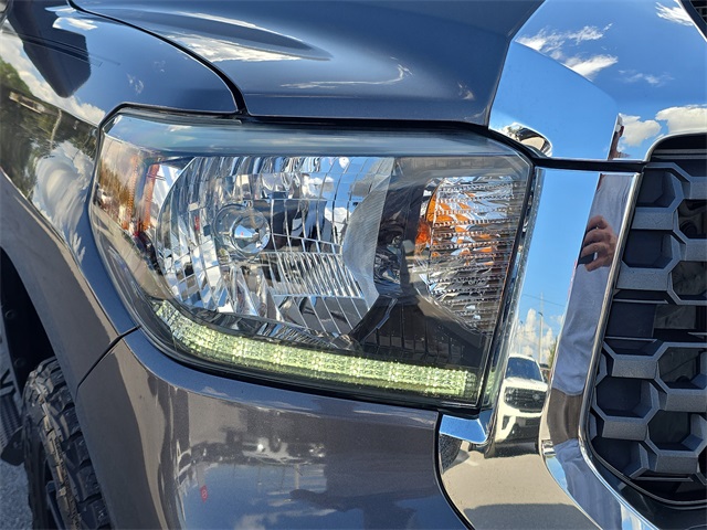 2021 Toyota Tundra SR5 Grade photo 8
