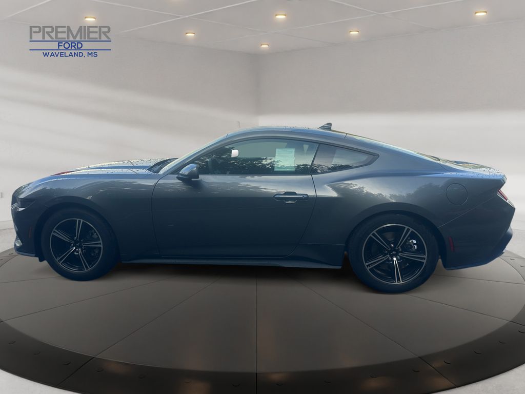 2025 Ford Mustang EcoBoost photo 2