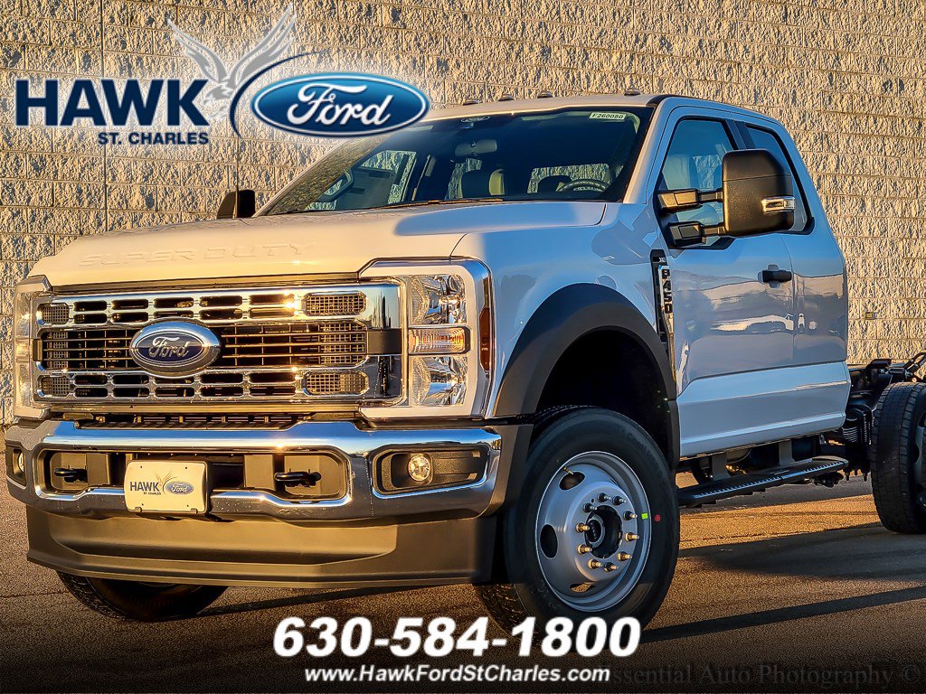 2026 Ford F-450 Super Duty Chassis Cab XL's photo
