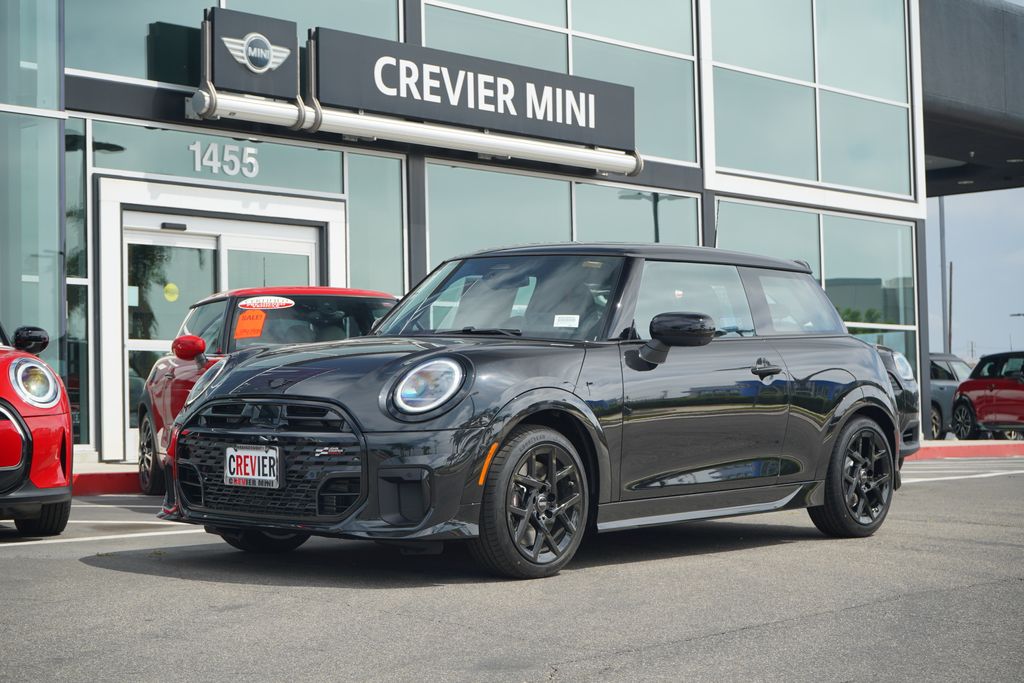 2026 MINI Hardtop 2 Door S's photo