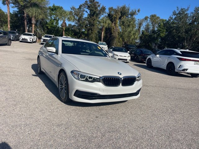 2019 BMW 5 Series 540i's photo