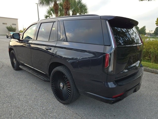 2023 Cadillac Escalade Sport Platinum photo 3