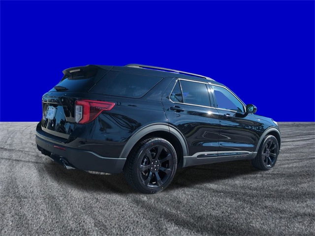 2023 Ford Explorer ST-Line photo 3